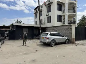 Square Mete400 Kinondoni Studio Mtaa Abasi Price 280million
