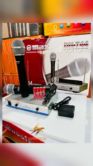 Omax Dh-744 Professional VHF Wireless Mic Set – 2 Microphones