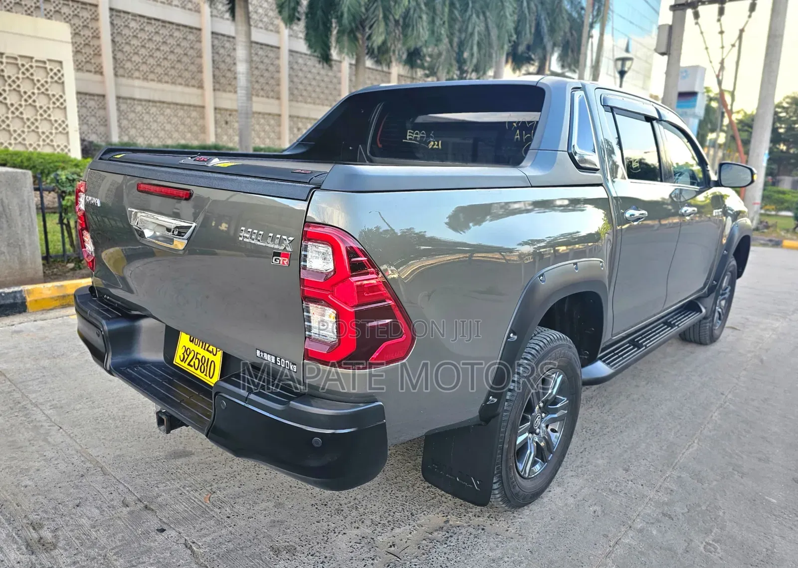 Toyota Land Cruiser 3.3 Diesel 4WD 2022 Gray