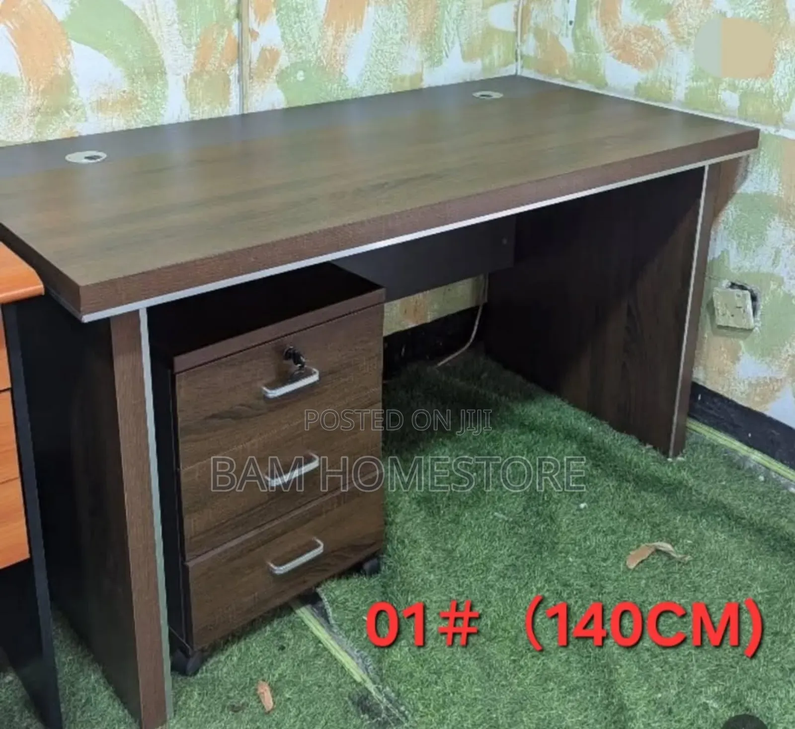 Elegant Office/Study Table 140 Cm