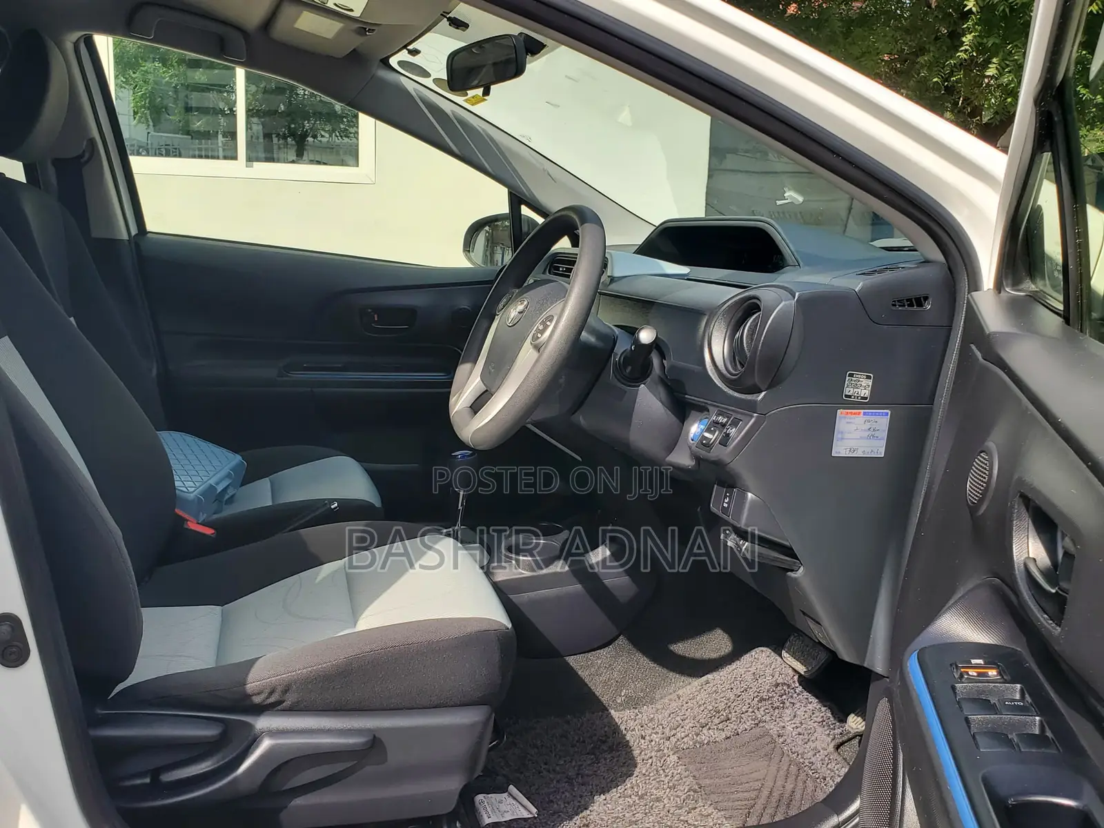 Toyota Aqua 2013 White