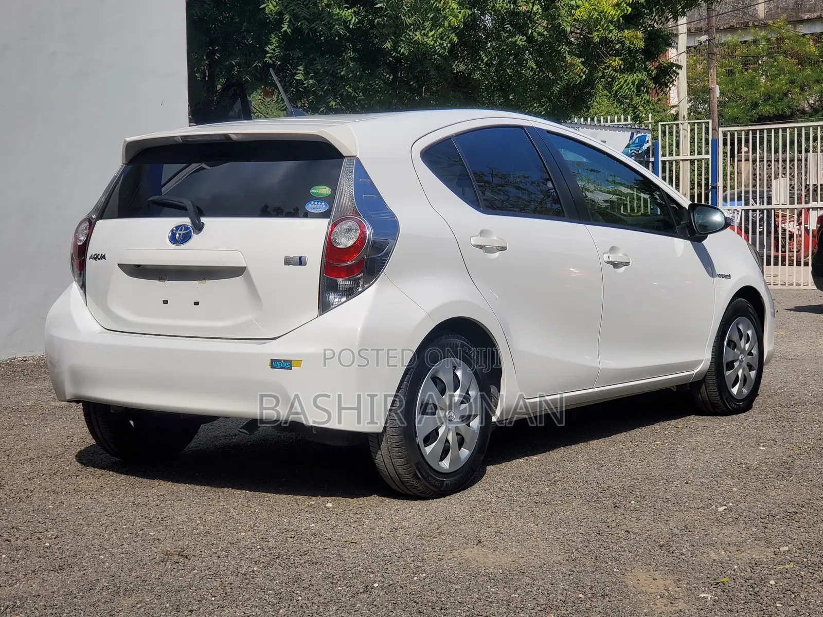 Toyota Aqua 2013 White