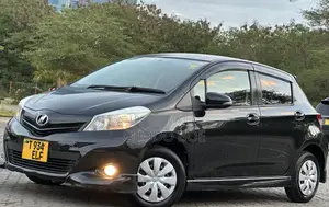 Toyota Vitz 2012 Black