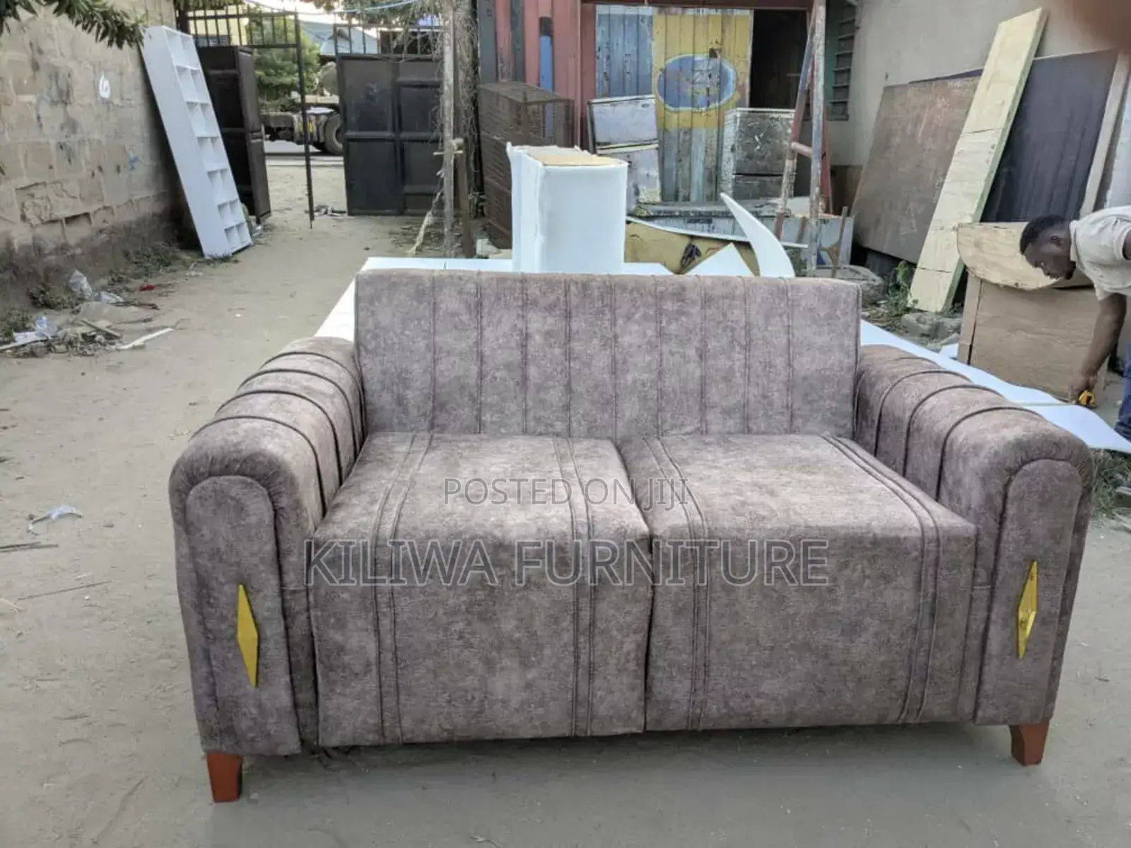 Simple Sofa Watu2