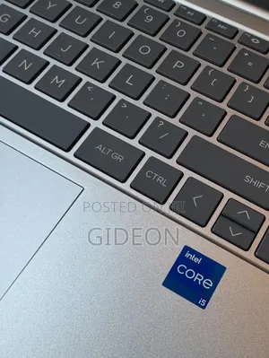 New Laptop HP 14-Dq1025cl 8GB Intel Core I5 SSD 512GB
