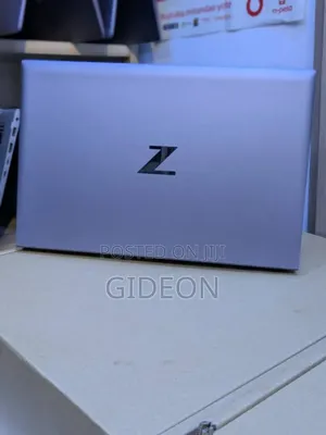 Laptop HP ZBook Firefly 14 G7 16GB Intel Core i5 SSD 256GB