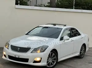 Toyota Crown 2009 Pearl
