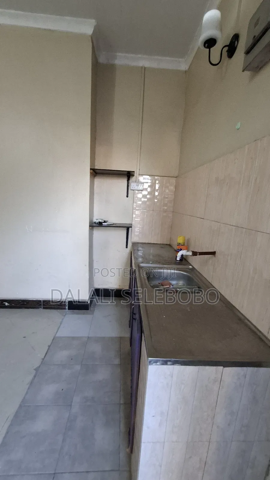 1bdrm Bedsitter in Mwenge Lufungira, Kinondoni for rent