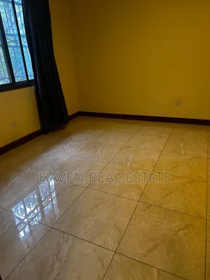 5bdrm House in Oyster Bay for rent