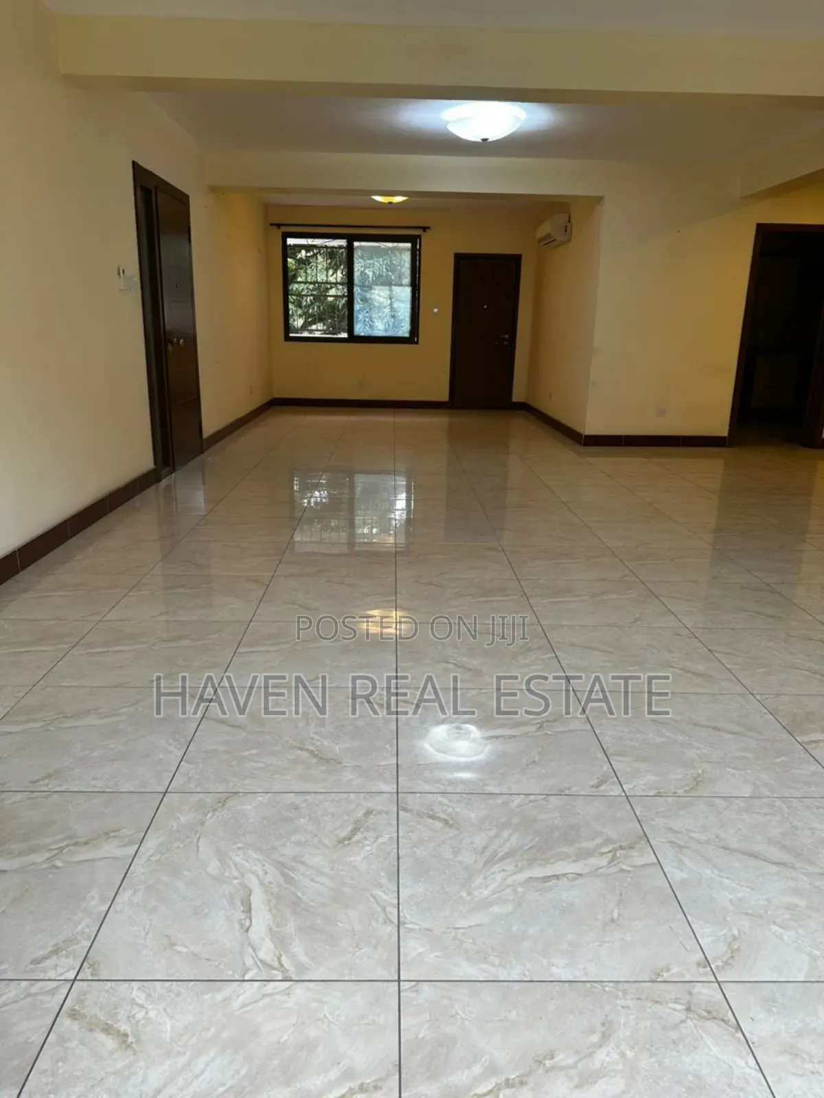 5bdrm House in Oyster Bay for rent