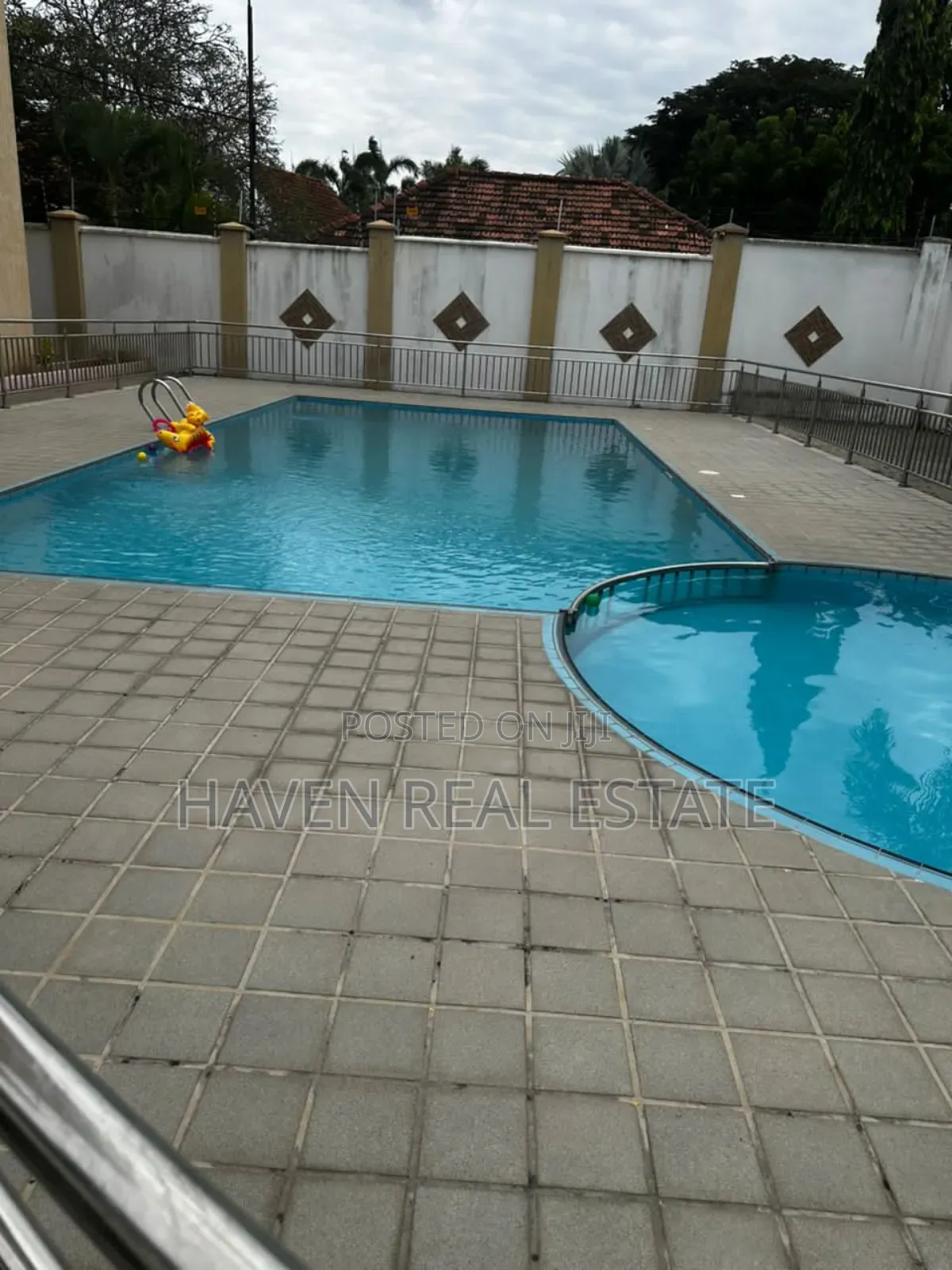 5bdrm House in Oyster Bay for rent