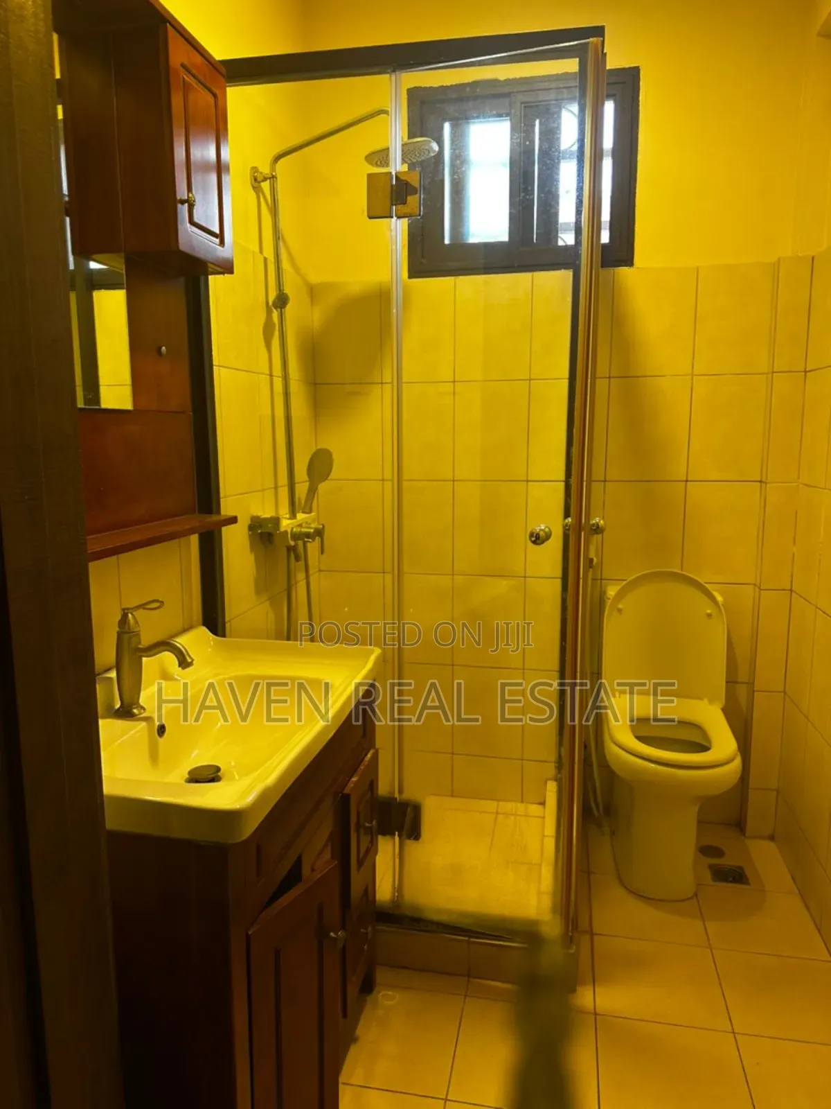 5bdrm House in Oyster Bay for rent