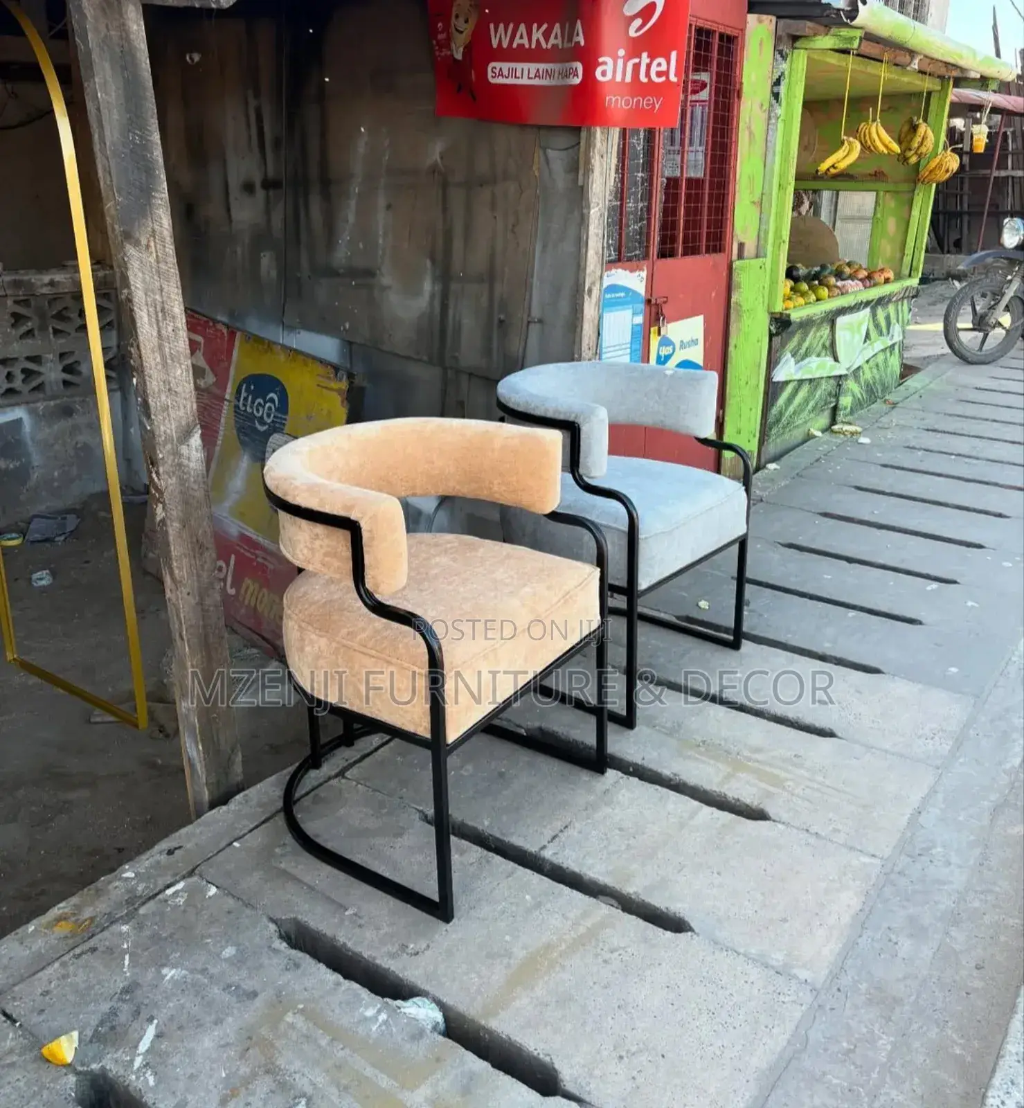 Armchair Za Saloon