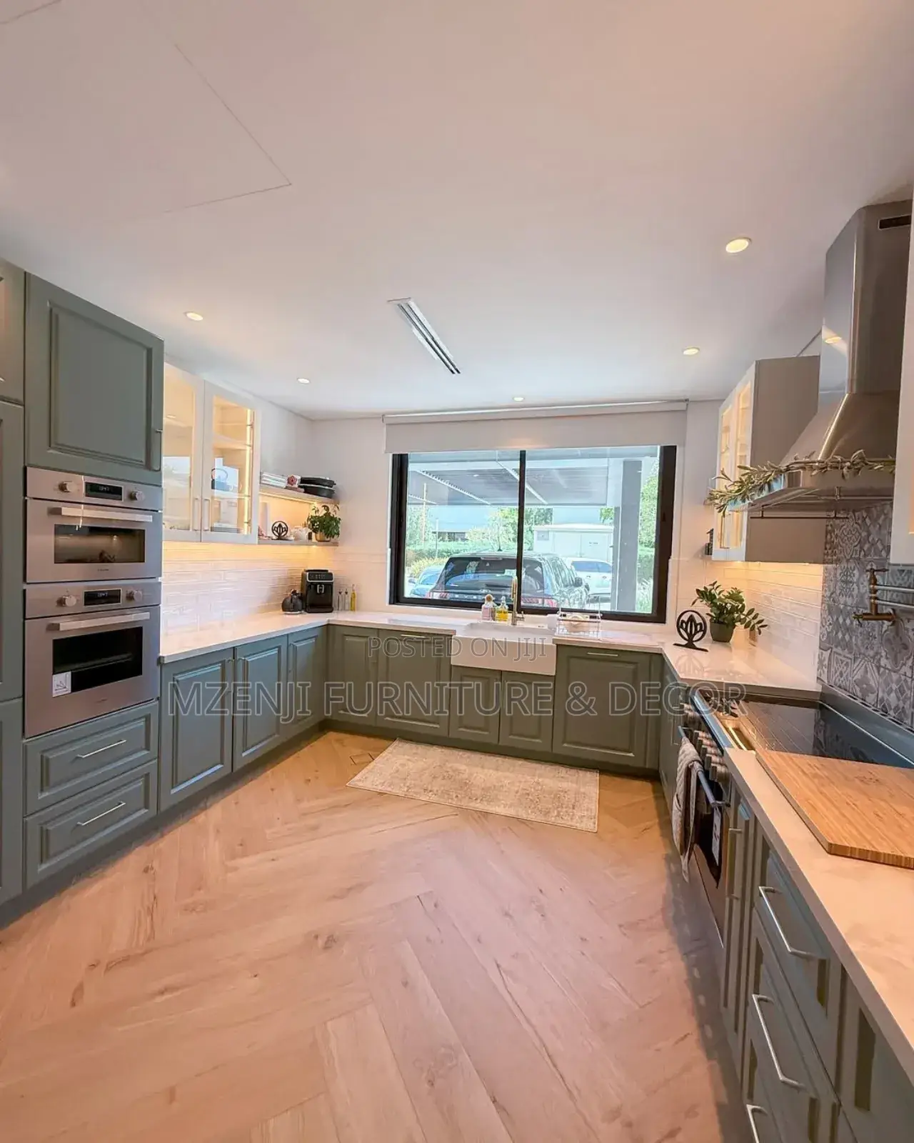 Kitchen Cabinets Set