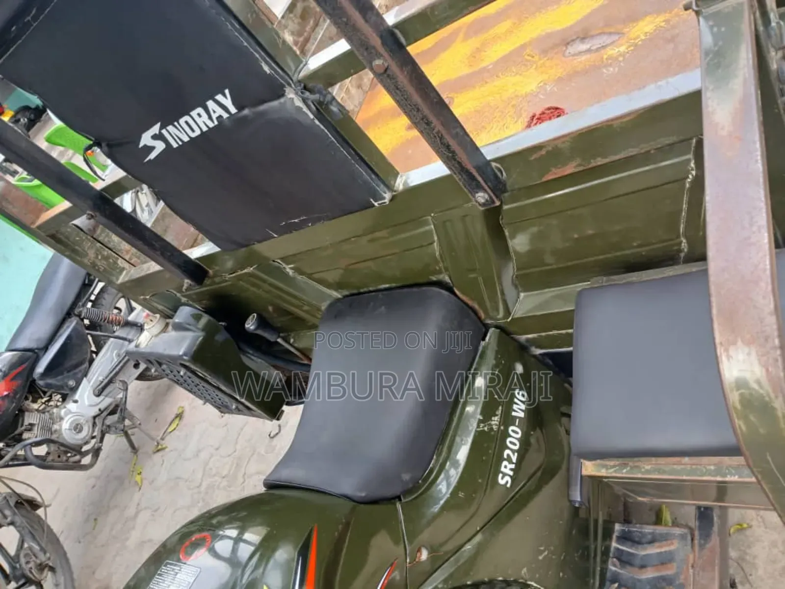 Bajaj Avenger 200 2024 Green