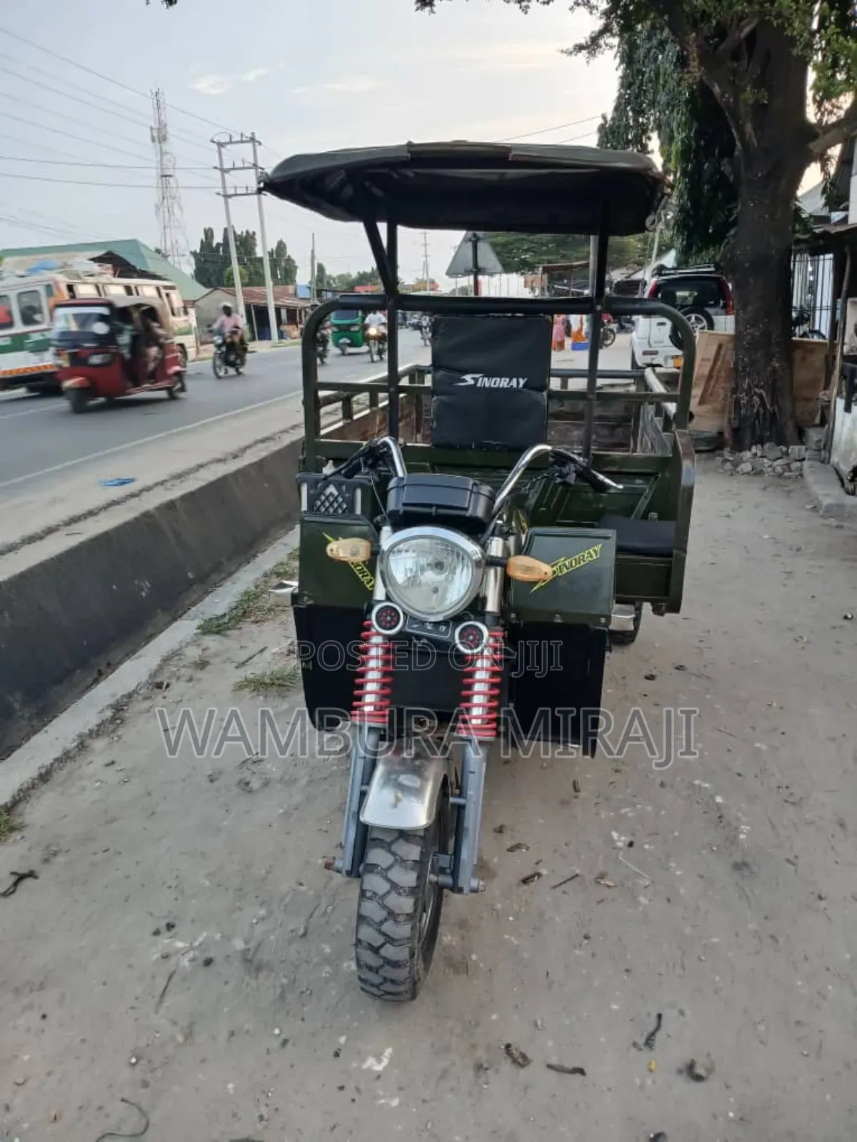 Bajaj Avenger 200 2024 Green