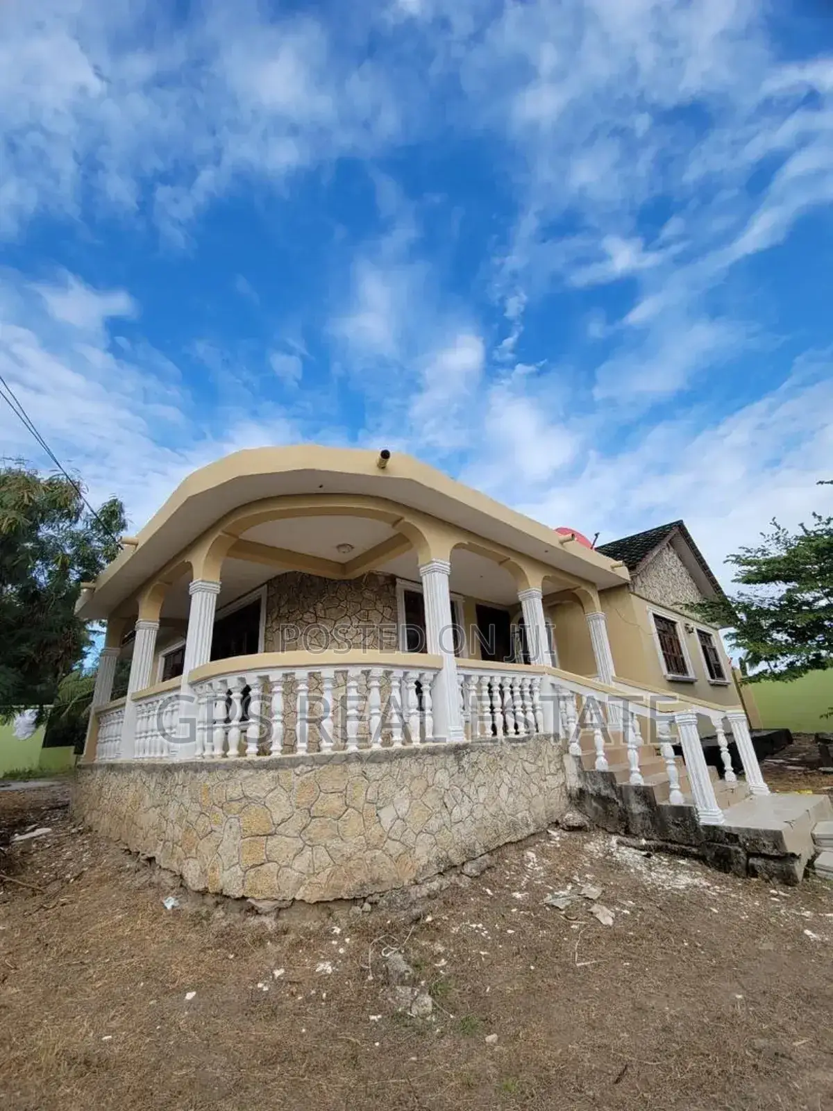 5bdrm House in Ukonga Magereza, Ilala for sale