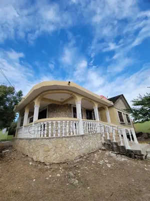 5bdrm House in Ukonga Magereza, Ilala for sale