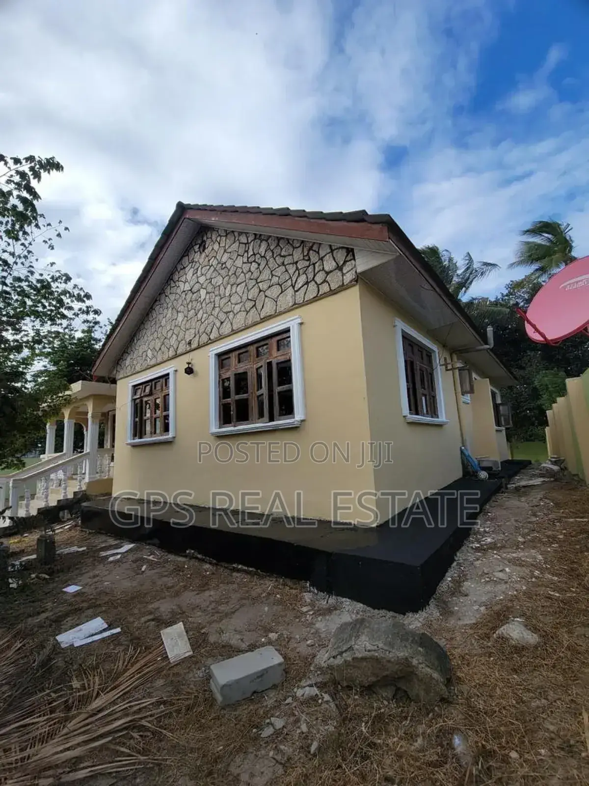 5bdrm House in Ukonga Magereza, Ilala for sale