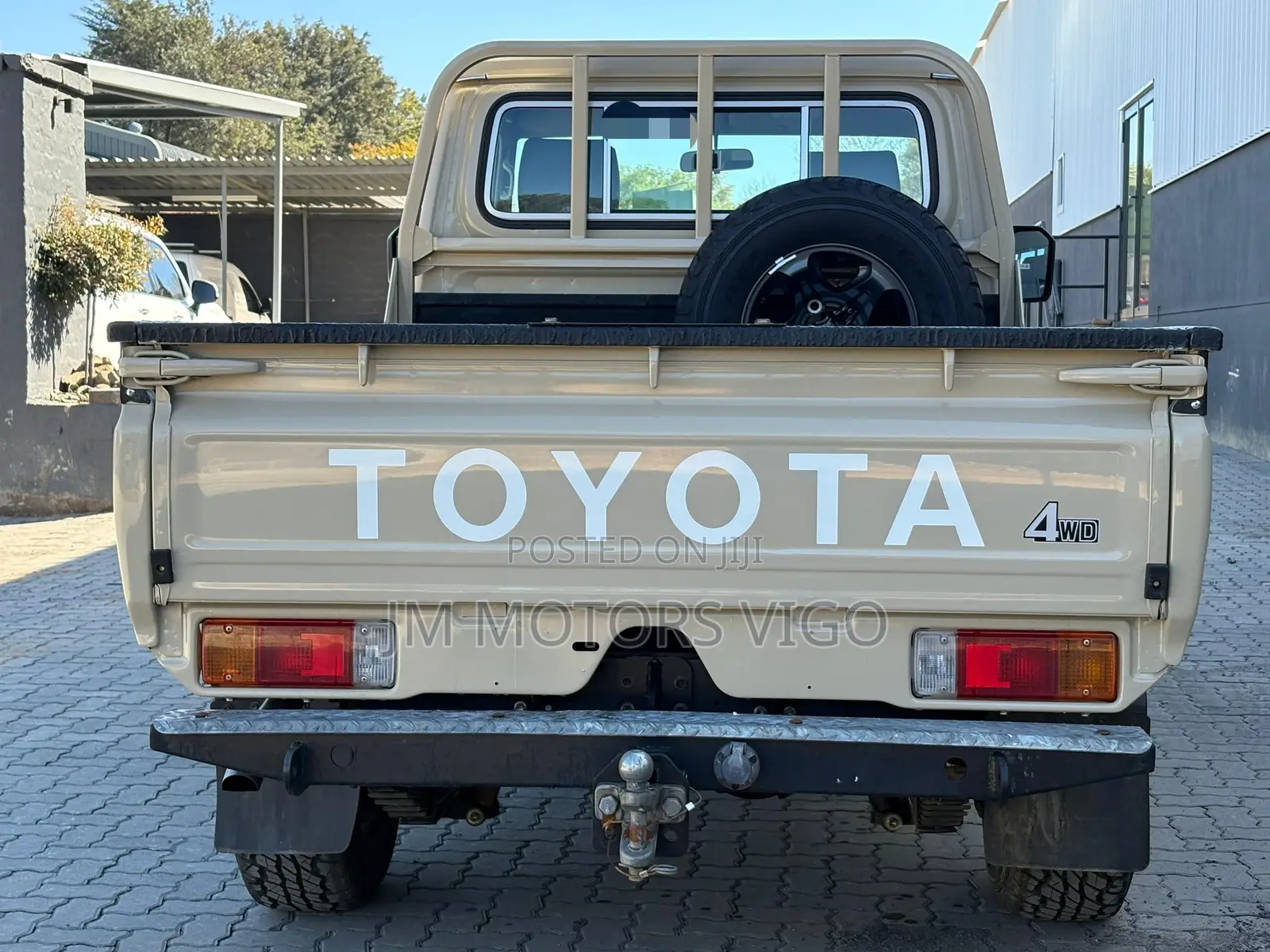 Toyota Land Cruiser 2022 Beige