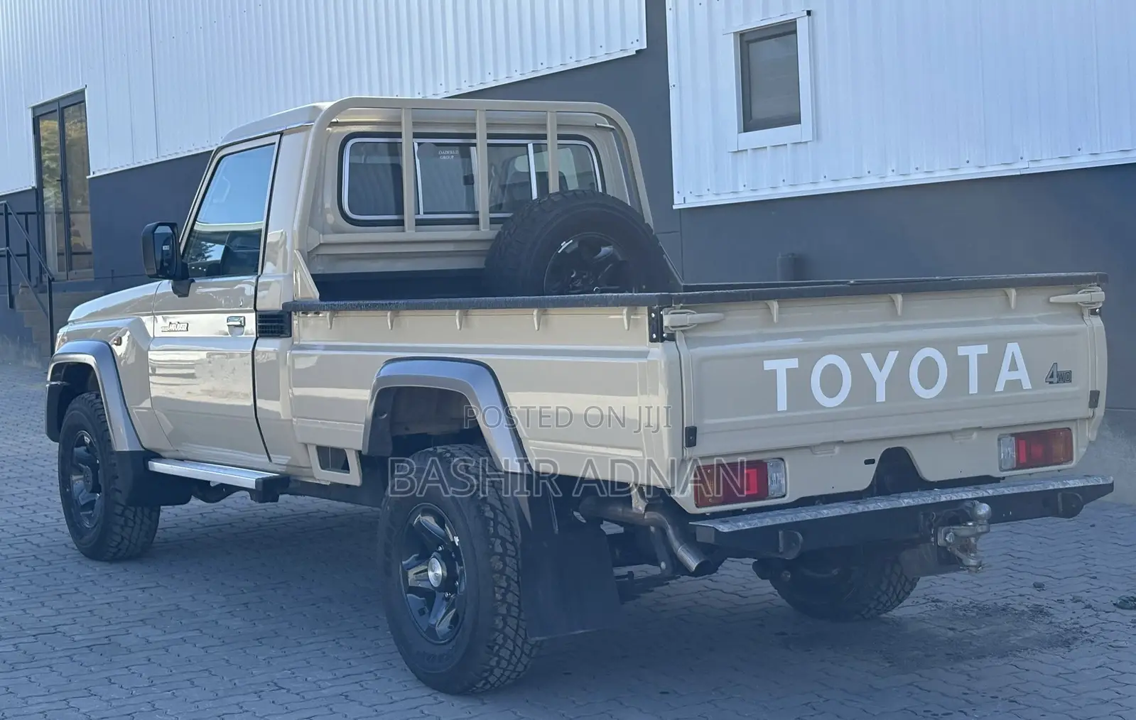 Toyota Land Cruiser 2022 Beige