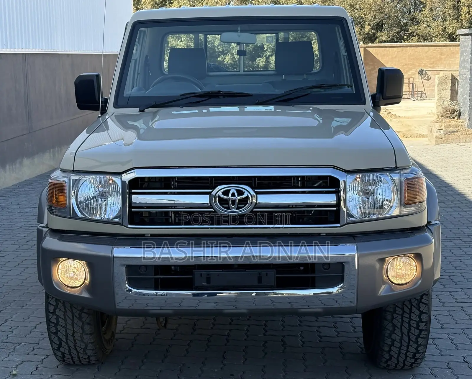 Toyota Land Cruiser 2022 Beige
