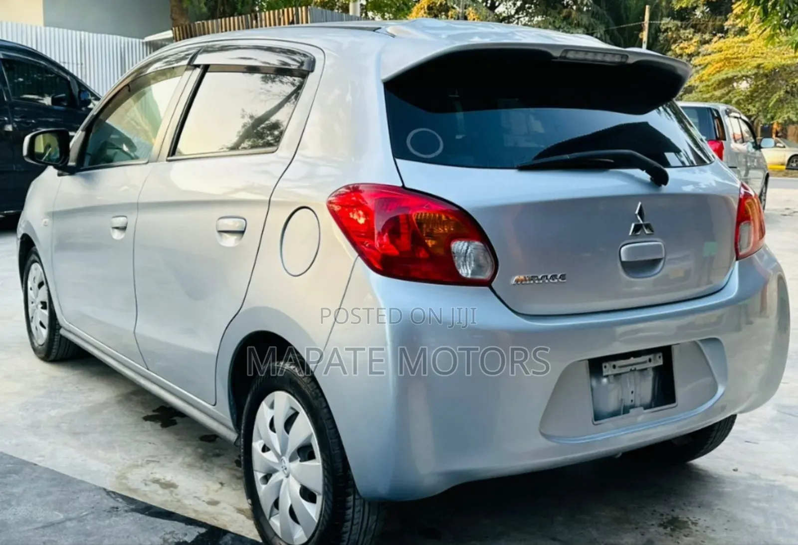 Mitsubishi Mirage 2012 Silver