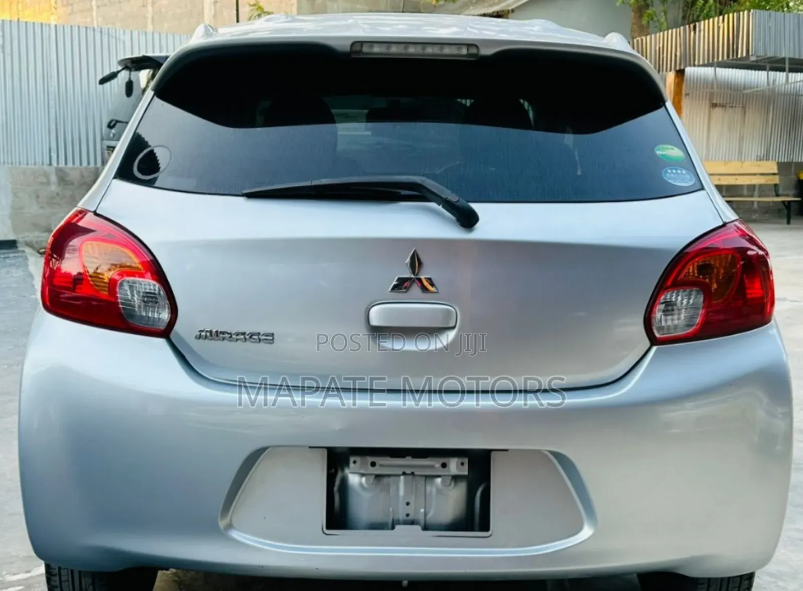 Mitsubishi Mirage 2012 Silver