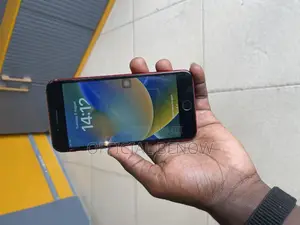 Apple iPhone 8 Plus 64 GB Red