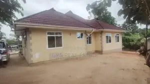 3bdrm House in Changanyikeni, Kinondoni for sale