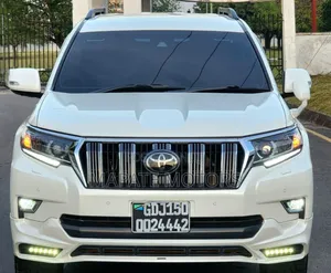 Toyota Land Cruiser Prado 2.8 2018 White