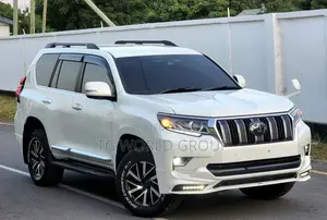 Toyota Land Cruiser Prado 2.8 2021 White