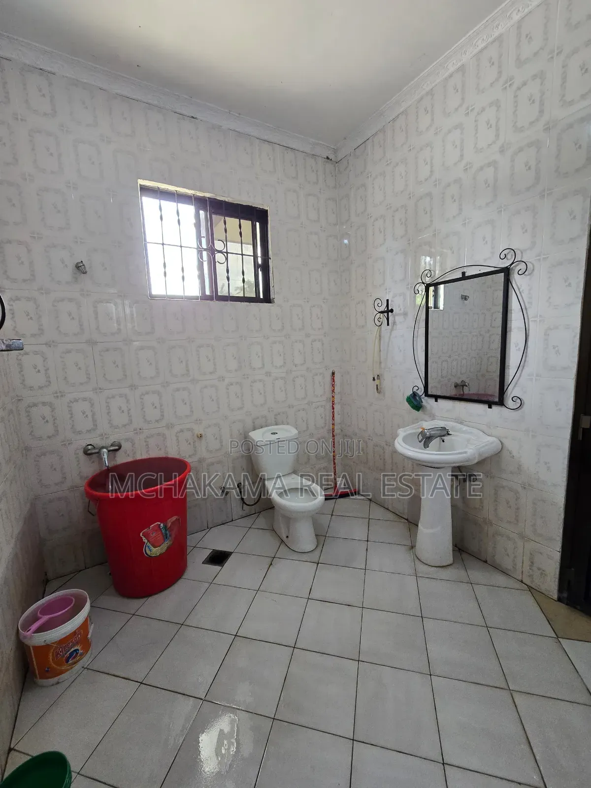 3bdrm House in Yusuph Mchakama, Goba for sale