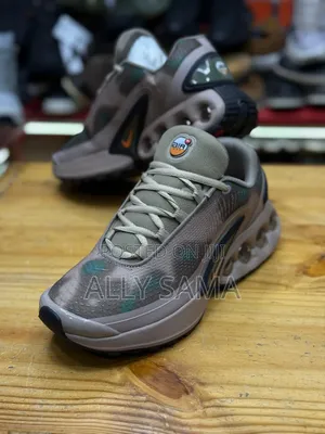 Men's Sneakers Nike Airmax Thisyear