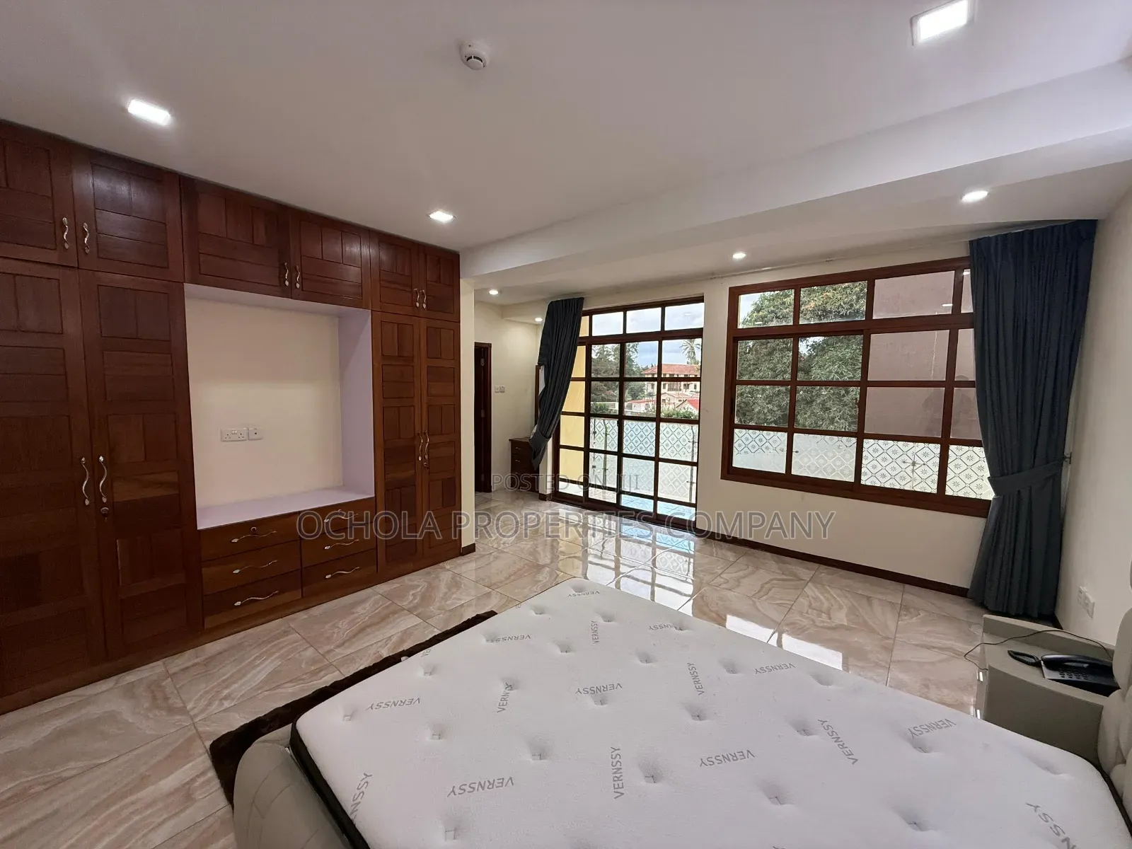Furnished 3bdrm Villa in Ada Estate for rent