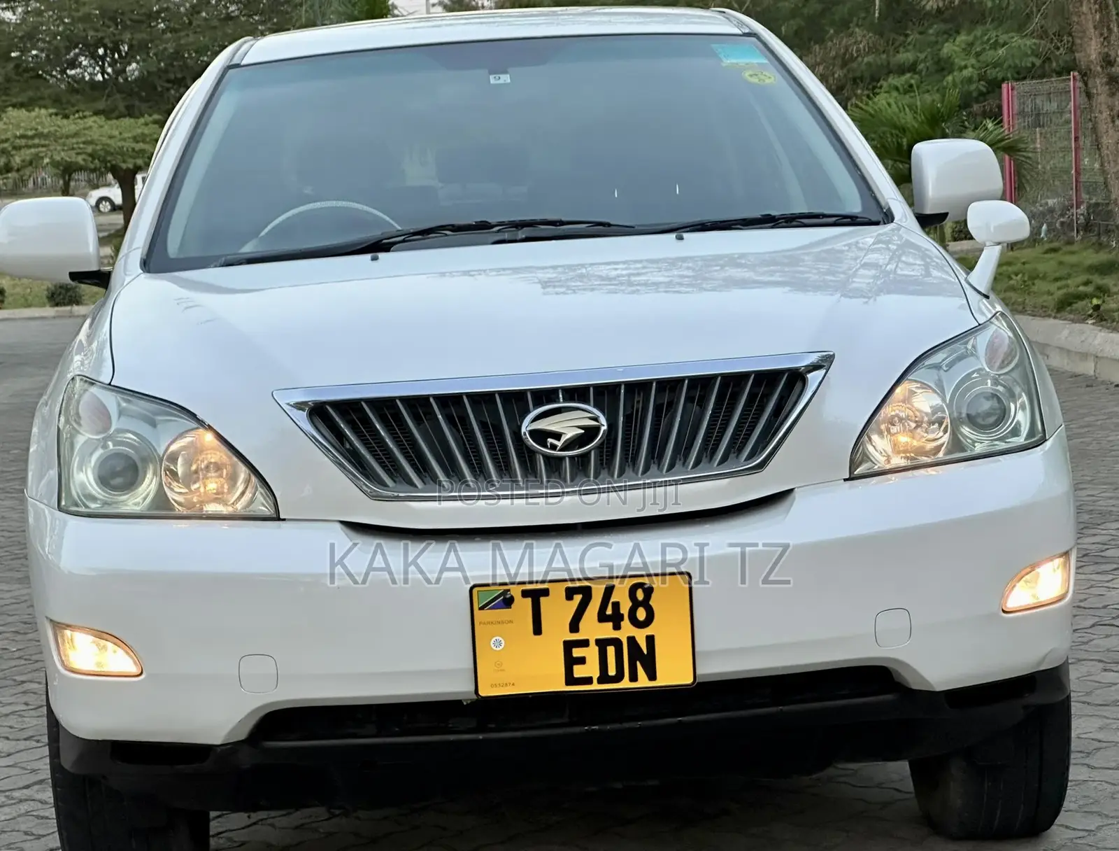 Toyota Harrier 2007 White