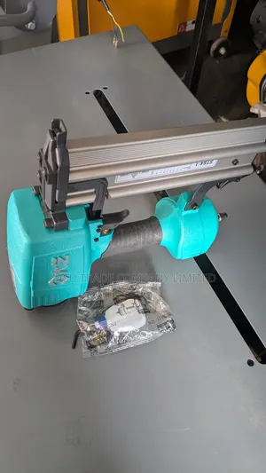 Pneumatic Concrete Nailer