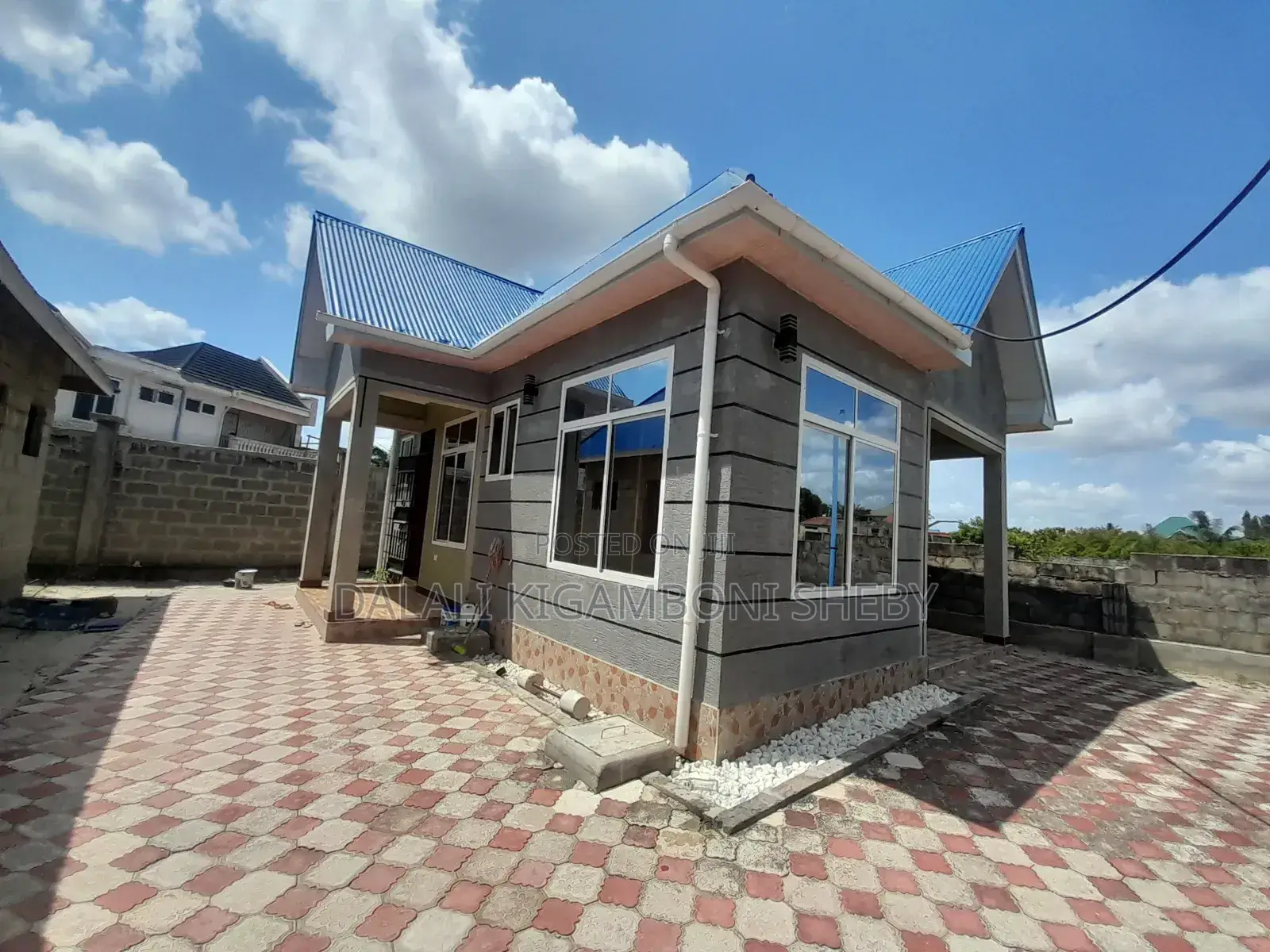3bdrm Apartment in Kigamboni Kibada for sale