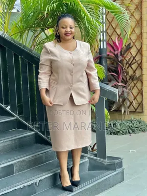 Suits Full Women's