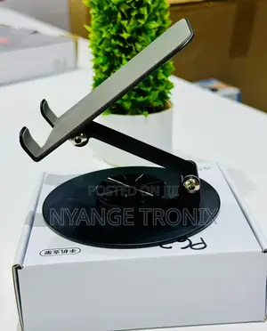 P62 Phone Stand