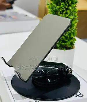 P62 Phone Stand