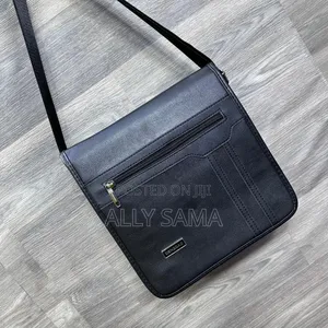 Unisex Bag Full Black Material Leather