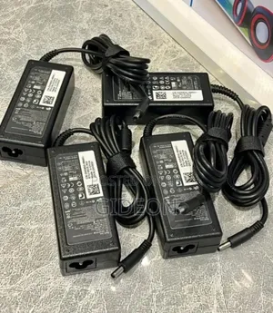 Dell Adapter 65 Watts