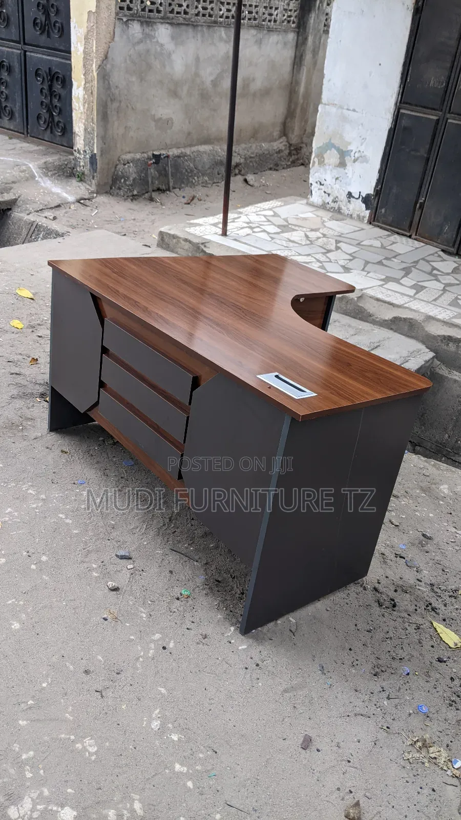 L Shape Table