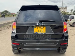 Subaru Forester 2010 Black