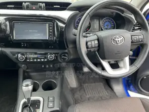 Toyota Hilux Revo Double Cab Deisel 2.4 RWD 2018 Blue