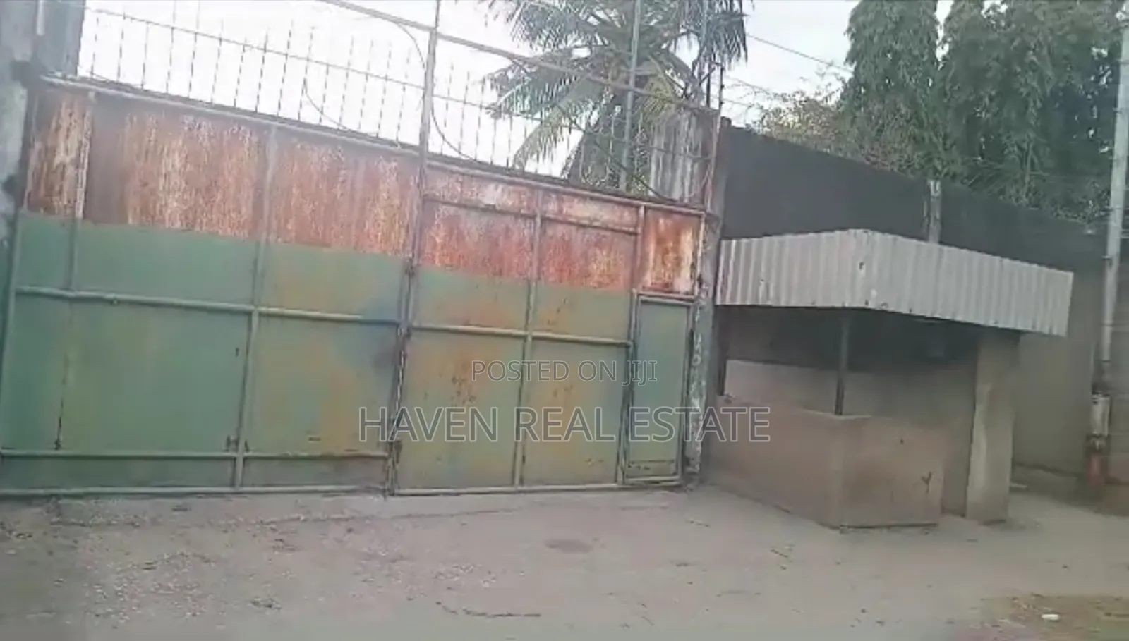 Godown for Rent at Pugu Road