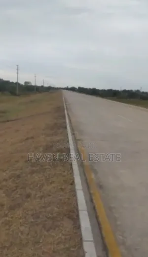 2 Acres Zinauzwa Kwala Bandari Kavu