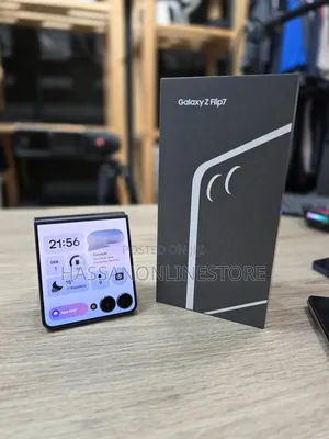 New Samsung Galaxy Z Flip7 256 GB Black