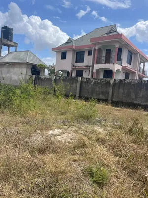 6bdrm Block of Flats in Yusuph Mchakama, Kigamboni for sale